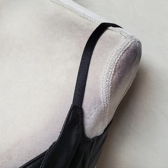 Spartacus Leathers of Oregon Rare Black Leather Low Cut Demi Balconette Bra 38C - Picture 6 of 14